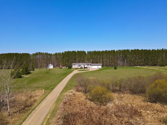 $429,900 | 38922 Christie Lane, Cohasset, MN 55721