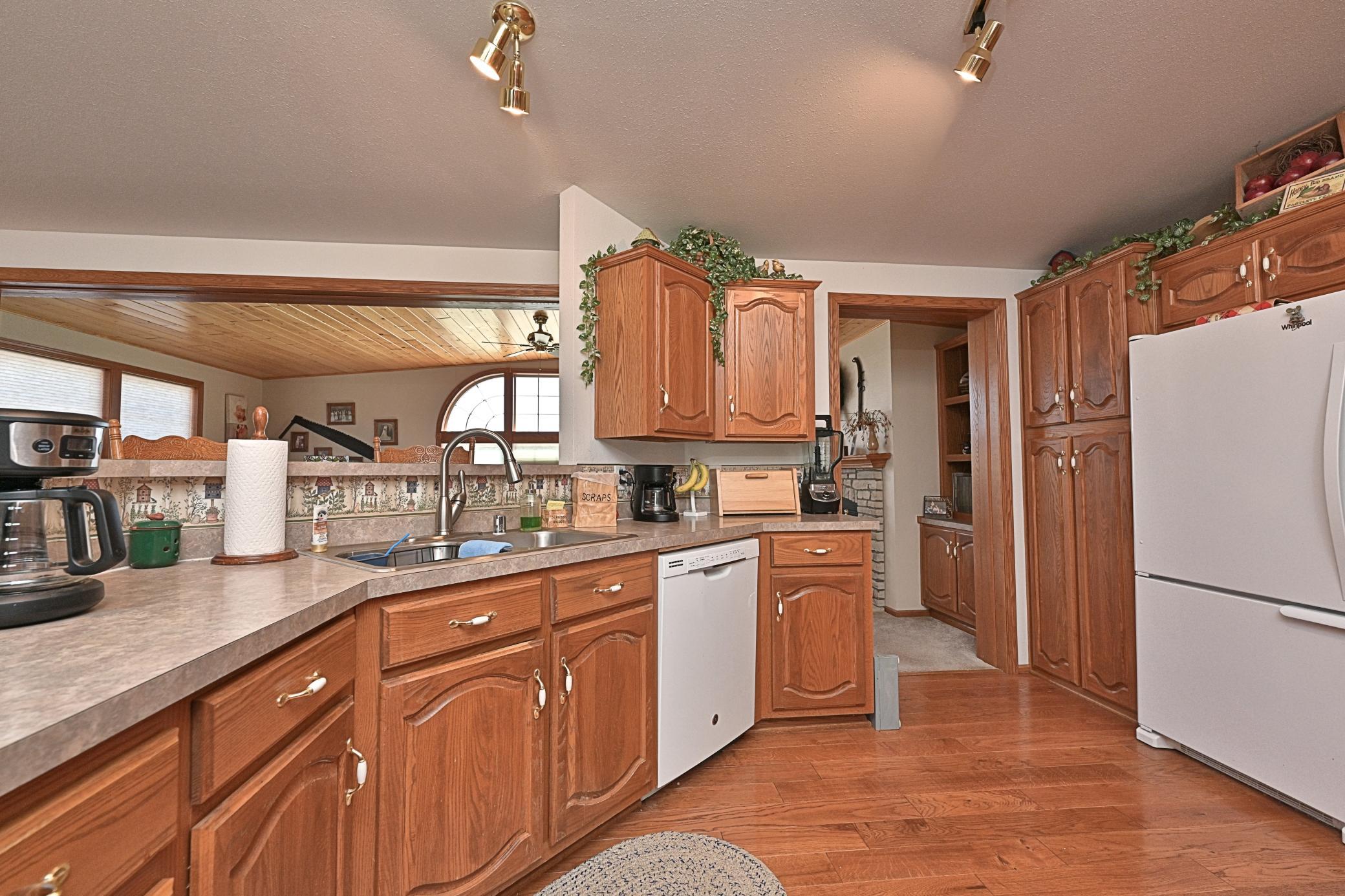 38922 Christie Lane Cohasset, MN 55721 - Photo 7 of 31