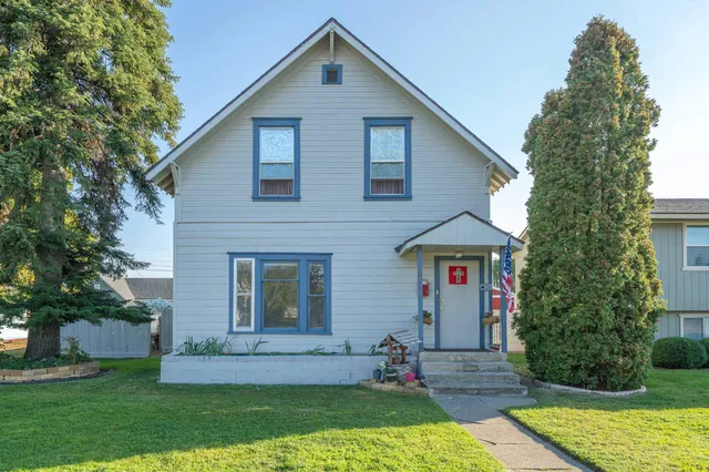 $325,000 | 2015 West Mansfield Avenue, Spokane, WA 99205