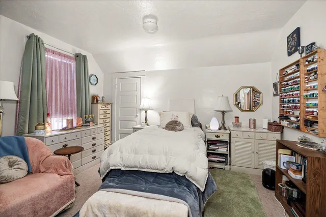 $325,000 | 2015 West Mansfield Avenue, Spokane, WA 99205