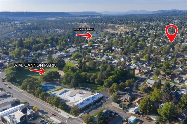 $325,000 | 2015 West Mansfield Avenue, Spokane, WA 99205