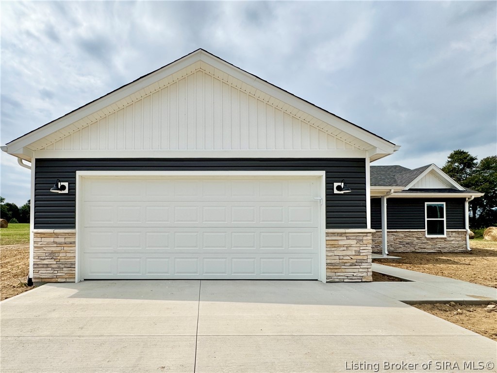 3518 South Robbins Road Lexington, IN 47138 - Photo 4 of 21 Garage