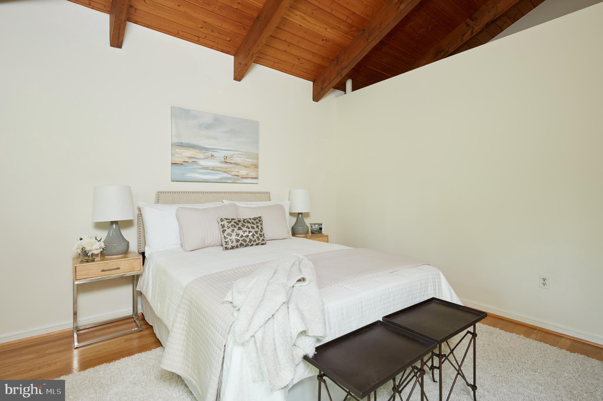 6433 Wiscasset Road Bethesda, MD 20816 - Photo 21 of 49 Gallery Image 21
