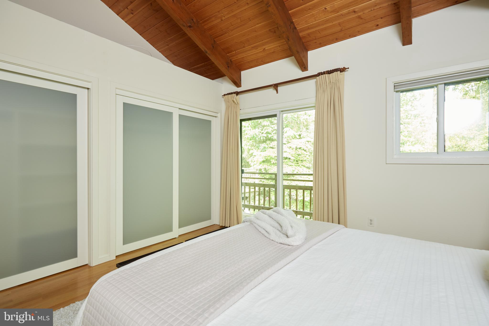 6433 Wiscasset Road Bethesda, MD 20816 - Photo 22 of 49 Gallery Image 22