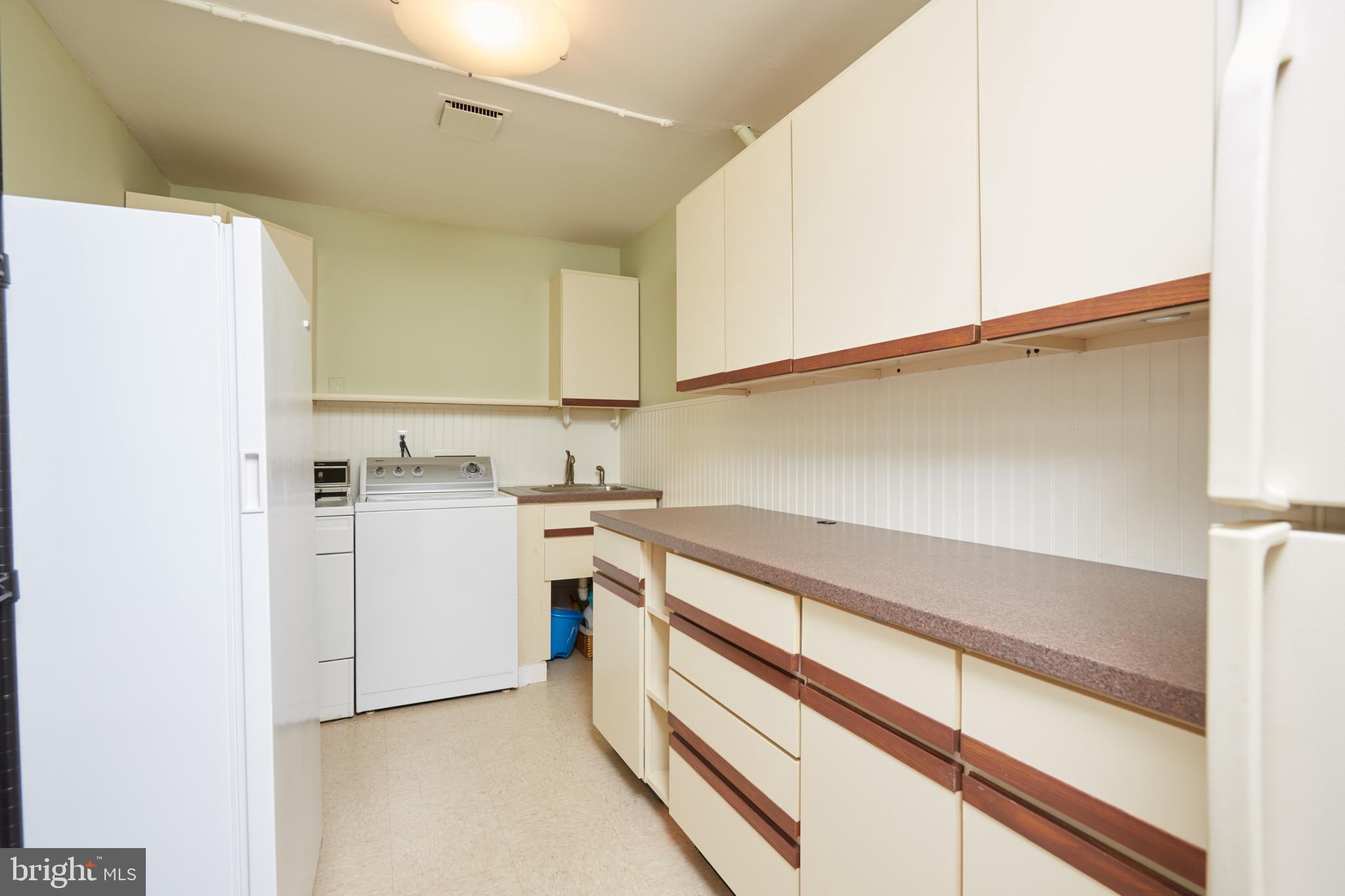 6433 Wiscasset Road Bethesda, MD 20816 - Photo 35 of 49 Gallery Image 35