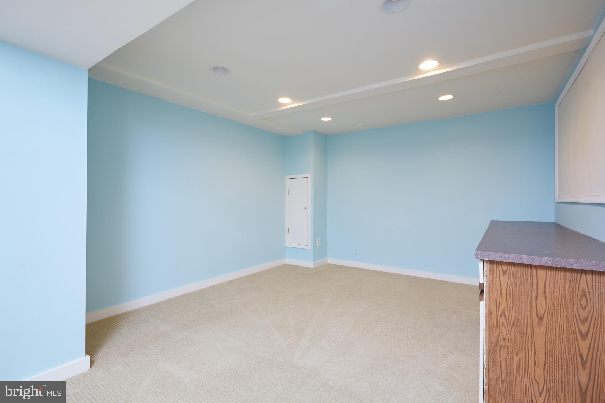 6433 Wiscasset Road Bethesda, MD 20816 - Photo 36 of 49 Gallery Image 36