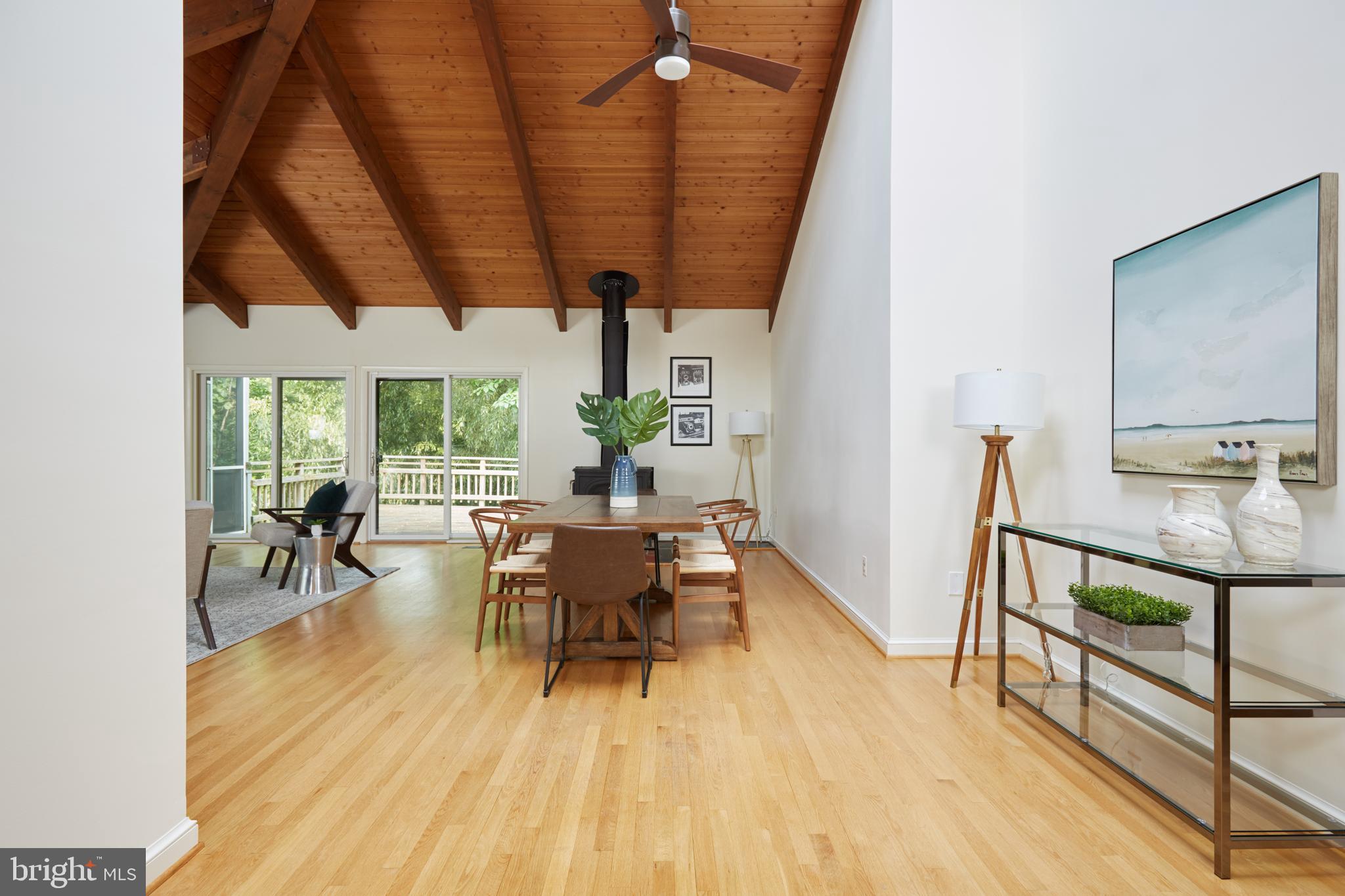 6433 Wiscasset Road Bethesda, MD 20816 - Photo 5 of 49 Gallery Image 5
