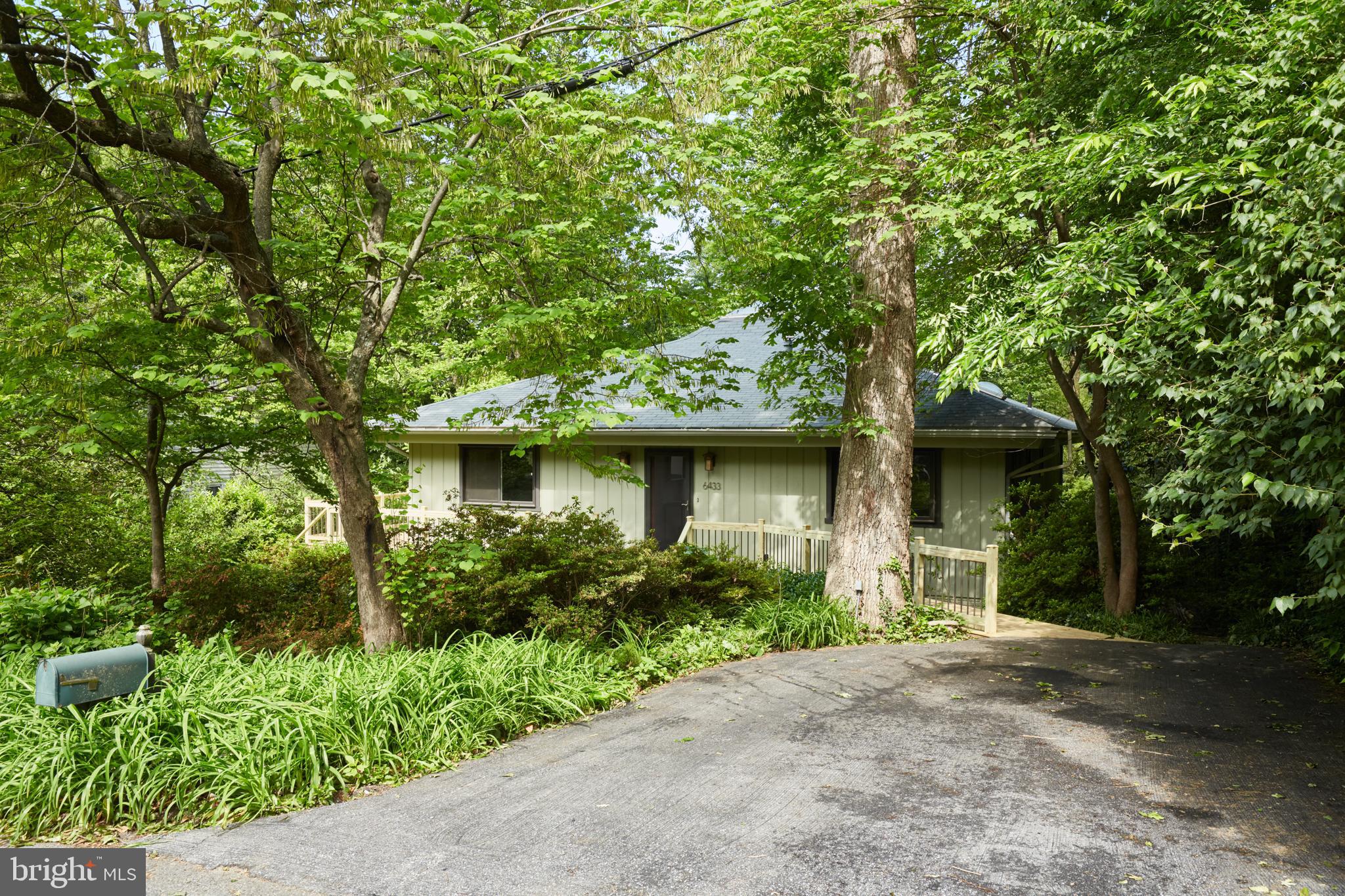 6433 Wiscasset Road Bethesda, MD 20816 - Photo 46 of 49 Gallery Image 46