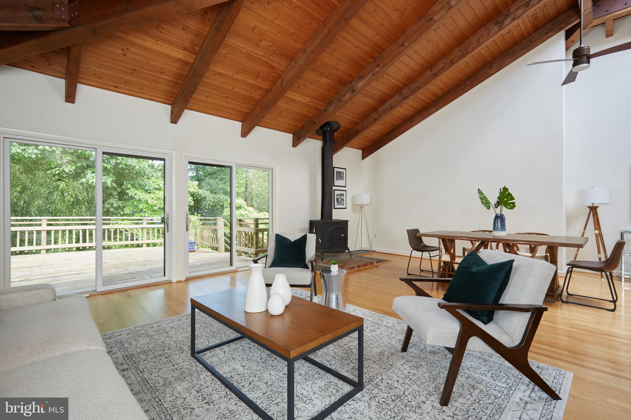6433 Wiscasset Road Bethesda, MD 20816 - Photo 8 of 49 Gallery Image 8