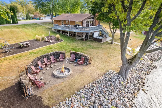 $650,000 | 33190 Marmon Street Northeast, Cambridge, MN 55008