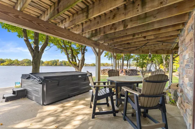 $650,000 | 33190 Marmon Street Northeast, Cambridge, MN 55008