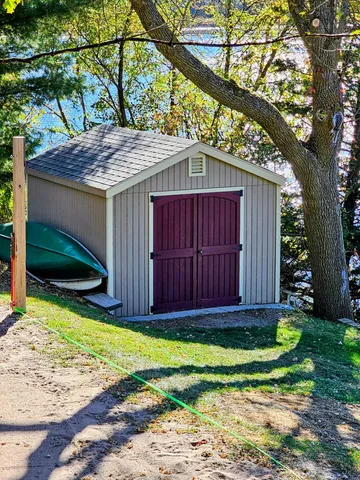 $650,000 | 33190 Marmon Street Northeast, Cambridge, MN 55008