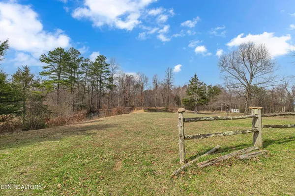 $172,500 | Collier Loop, Dandridge, TN 37725