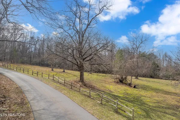 $172,500 | Collier Loop, Dandridge, TN 37725