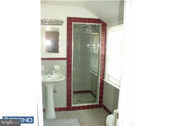 1806 Thomas Road Wilmington, DE 19803 - Photo 9 of 12 Bathroom