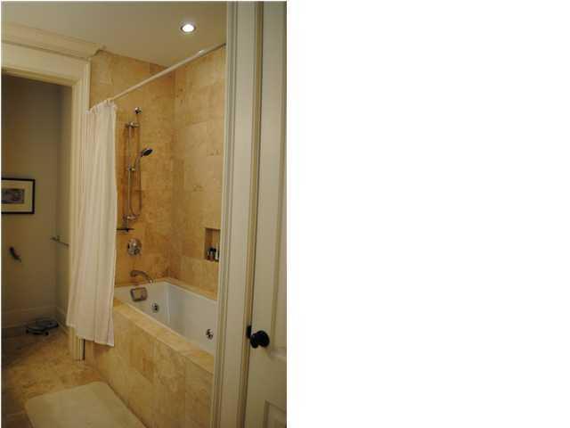 36 Prioleau Street, Unit F Charleston, SC 29401 - Photo 5 of 7 20140902225146795131000000-o