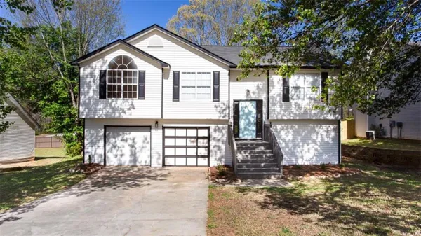 $330,000 | 5440 Mayfair Crossing Drive, Lithonia, GA 30038