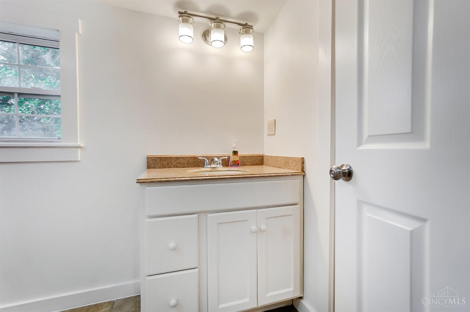 347 Lower River Road Cleves, OH 45002 - Photo 28 of 34 Gallery Image 28