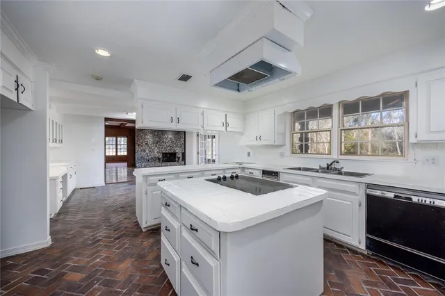 $850,000 | 1701 Northwest 30th Terrace, Gainesville, FL 32605