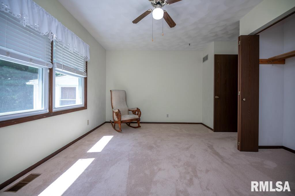 306 Sangamon Road Marquette Heights, IL 61554 - Photo 28 of 36