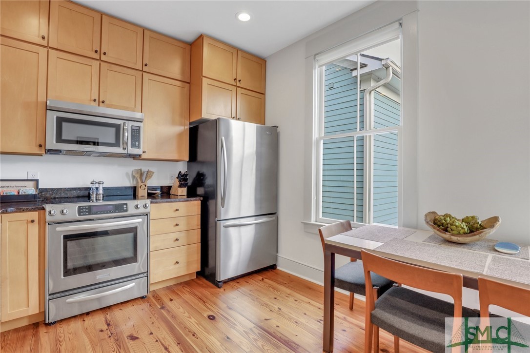 218 Houston Street Savannah, GA 31401 - Photo 12 of 33