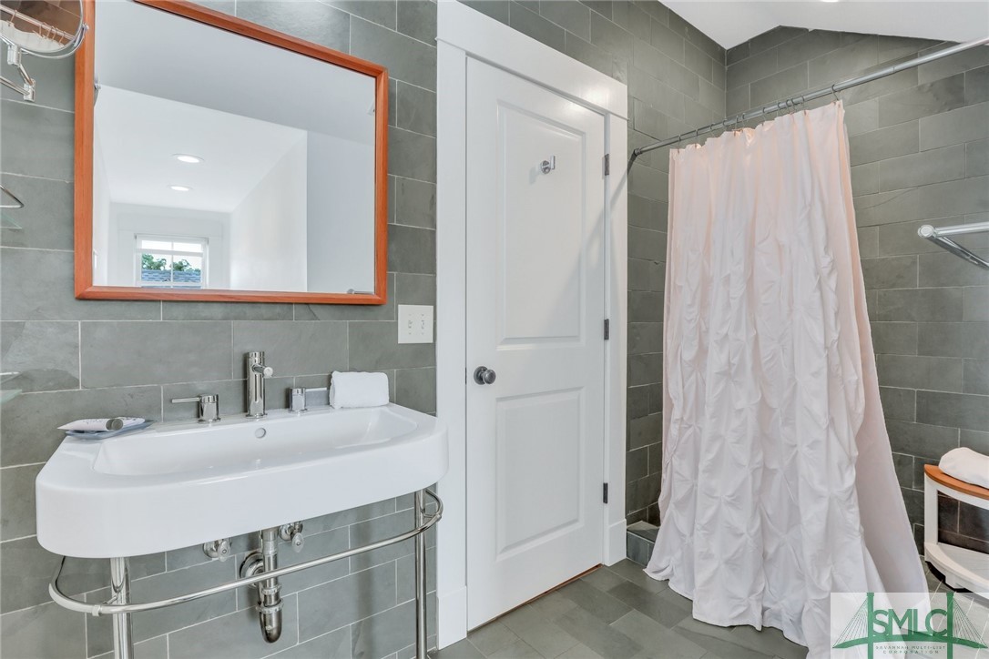 218 Houston Street Savannah, GA 31401 - Photo 24 of 33