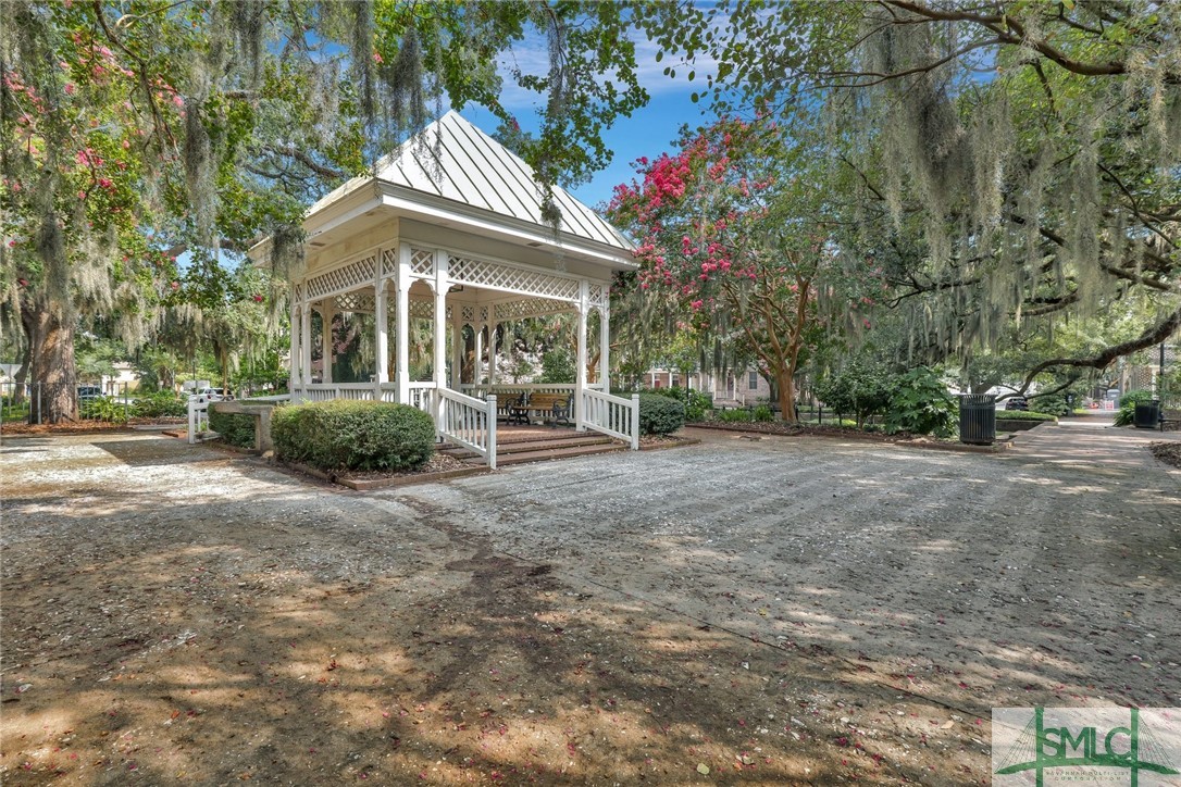 218 Houston Street Savannah, GA 31401 - Photo 31 of 33