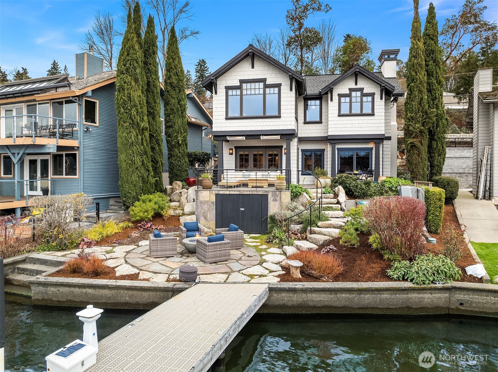 6841 Ripley Lane North Renton, WA 98056 - Photo 2 of 40