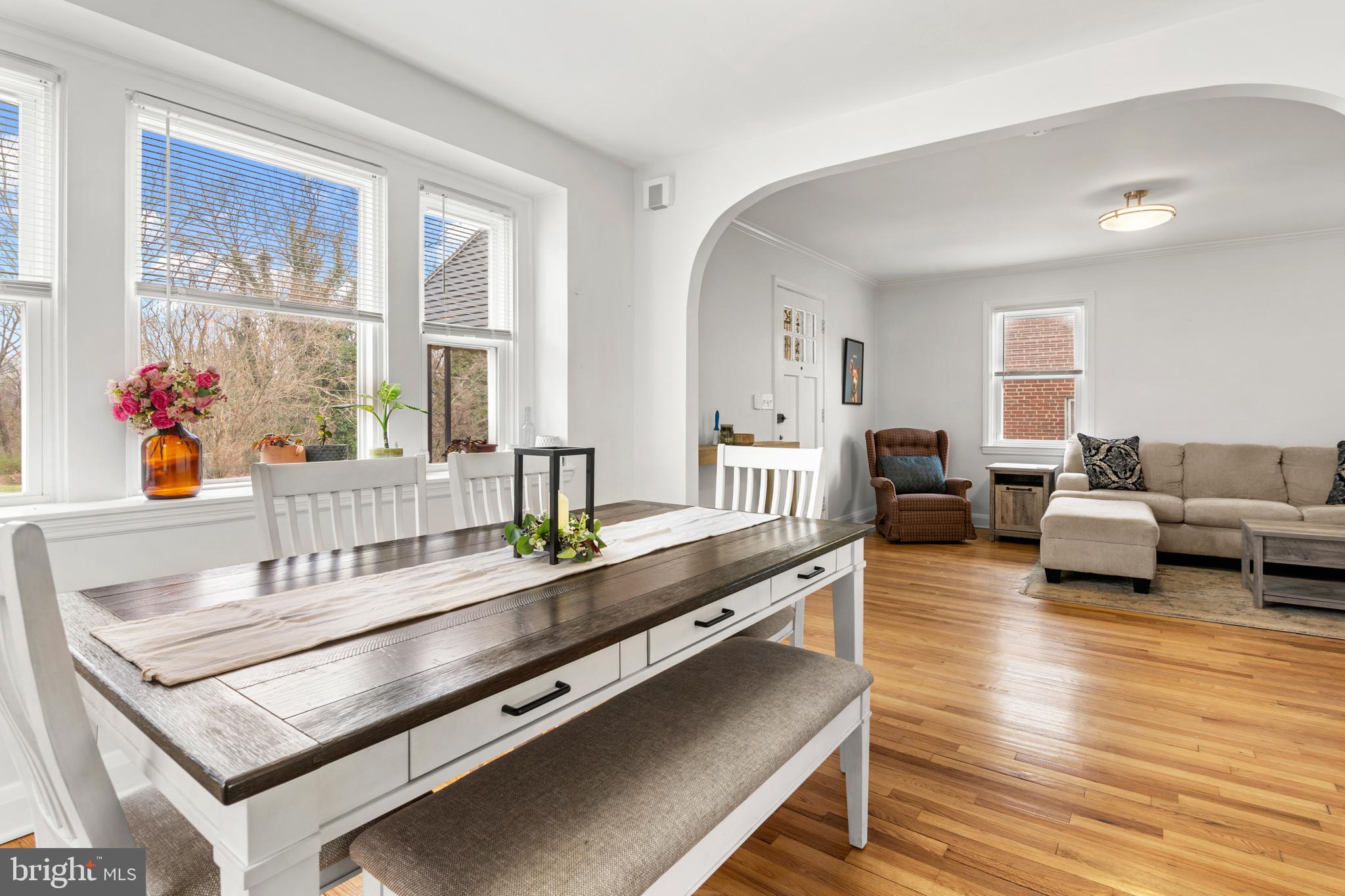 4823 Herring Run Drive Baltimore, MD 21214 - Photo 14 of 34 a living room with furniture and a table