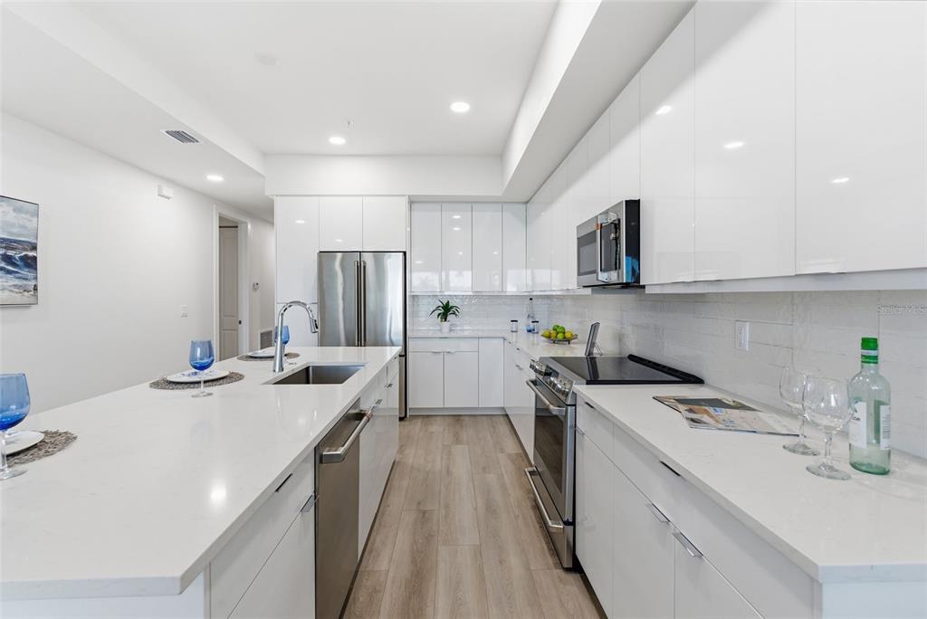 400 150th Avenue, Unit 206 Madeira Beach, FL 33708 - Photo 10 of 46