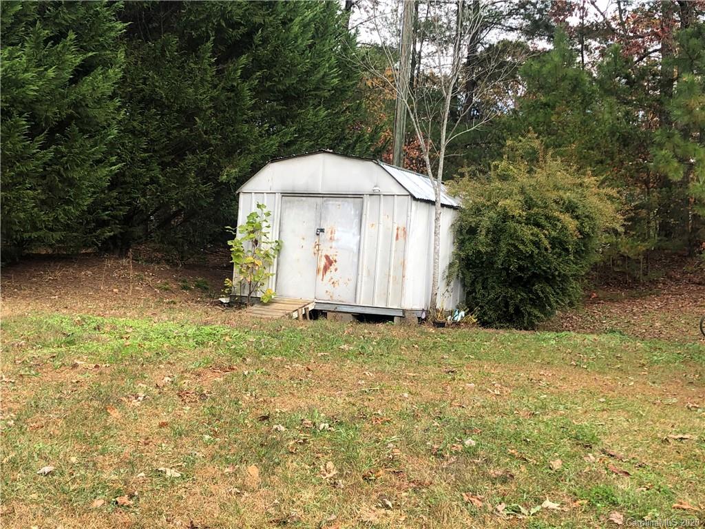 4174 Ruritan Club Road Hudson, NC 28638 - Photo 15 of 17