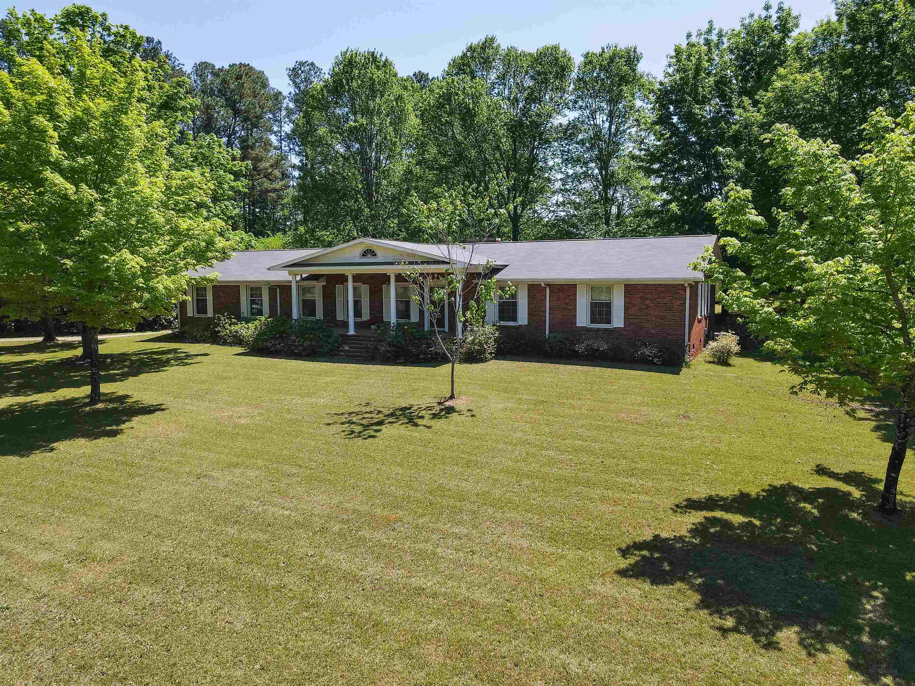 130 Sharcliff Road Cowpens, SC 29330 - Photo 38 of 42 Gallery Image 38