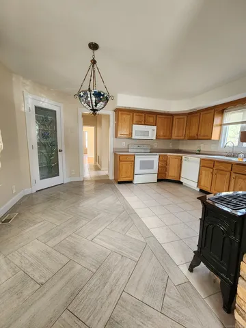 a view of livingroom with furniture and window