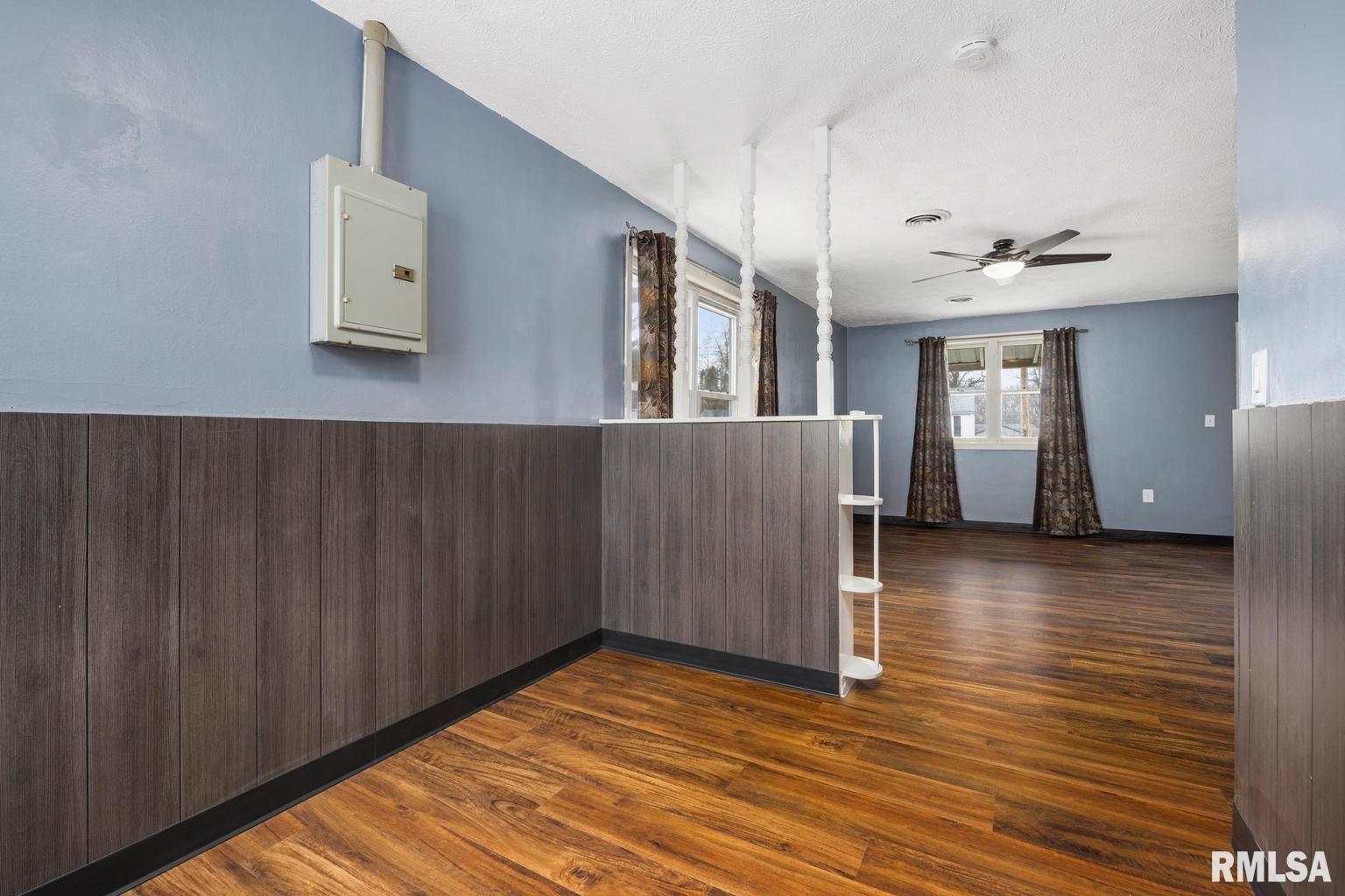 117 Berry Road Marquette Heights, IL 61554 - Photo 11 of 29 Gallery Image 11
