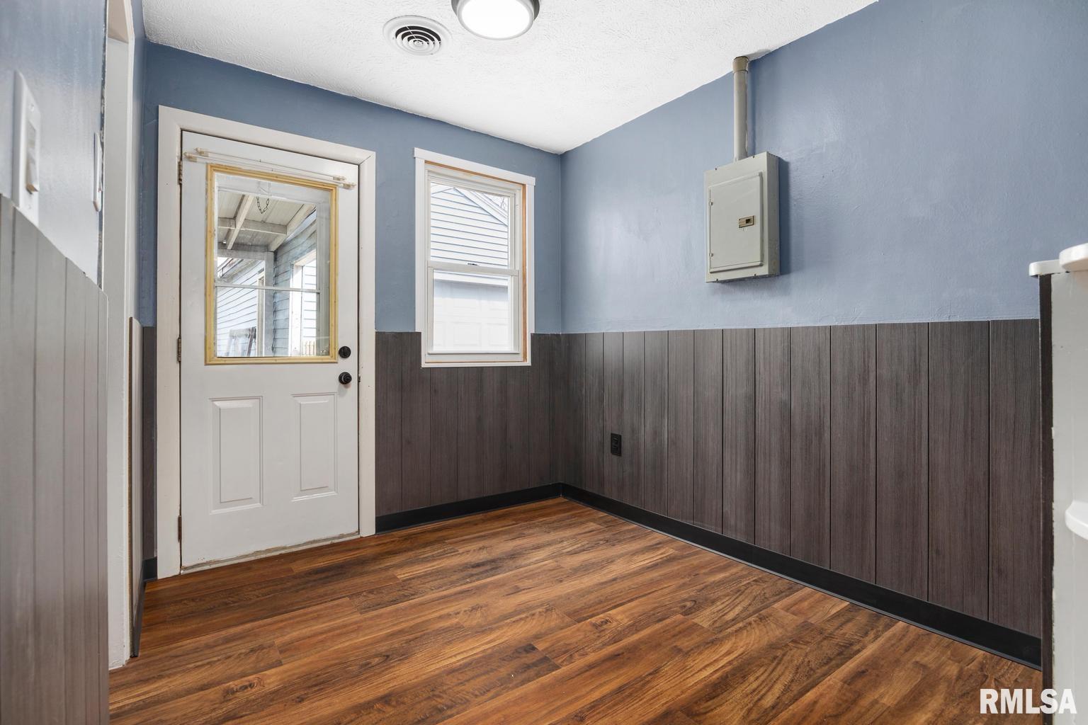 117 Berry Road Marquette Heights, IL 61554 - Photo 10 of 29 Gallery Image 10