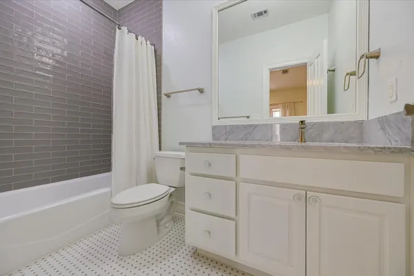 $679,000 | 2300 Founders Circle, Spicewood, TX 78669