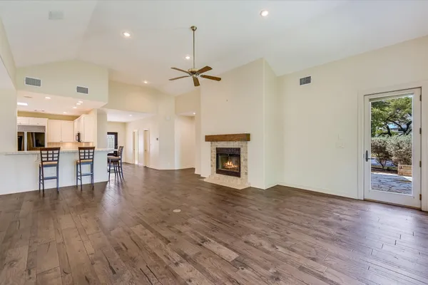 $679,000 | 2300 Founders Circle, Spicewood, TX 78669