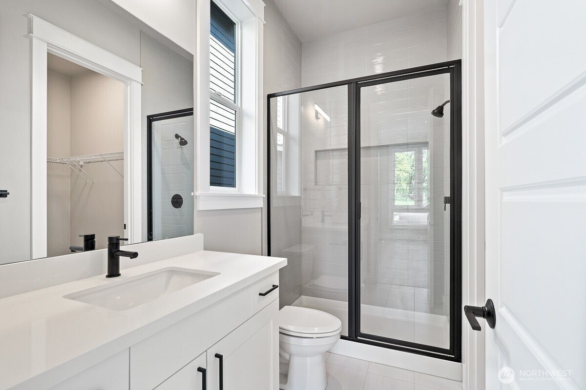 1436 238th Street Southeast Bothell, WA 98021 - Photo 5 of 20