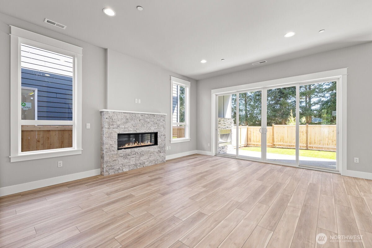 1436 238th Street Southeast Bothell, WA 98021 - Photo 8 of 20