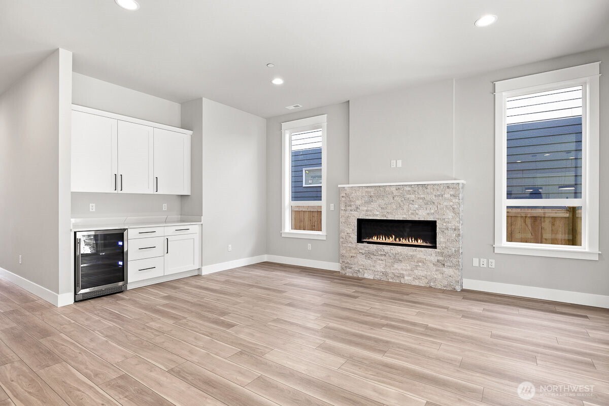 1436 238th Street Southeast Bothell, WA 98021 - Photo 9 of 20