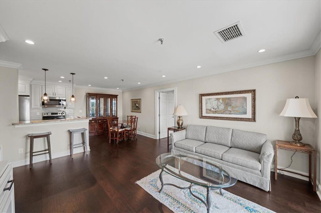 300 Johnson Ferry Road, Unit B810 Atlanta, GA 30328 - Photo 8 of 28