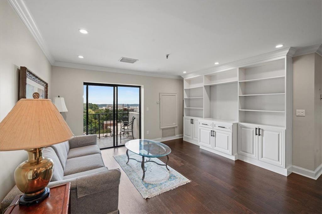 300 Johnson Ferry Road, Unit B810 Atlanta, GA 30328 - Photo 9 of 28