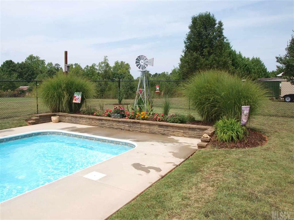 815 Rock Barn Road Northeast Conover, NC 28613 - Photo 15 of 24 Gallery Image 15