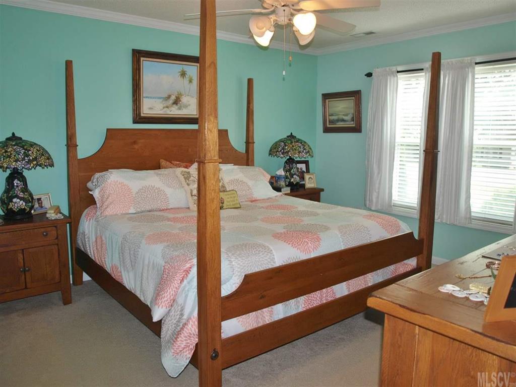 815 Rock Barn Road Northeast Conover, NC 28613 - Photo 3 of 24 Gallery Image 3