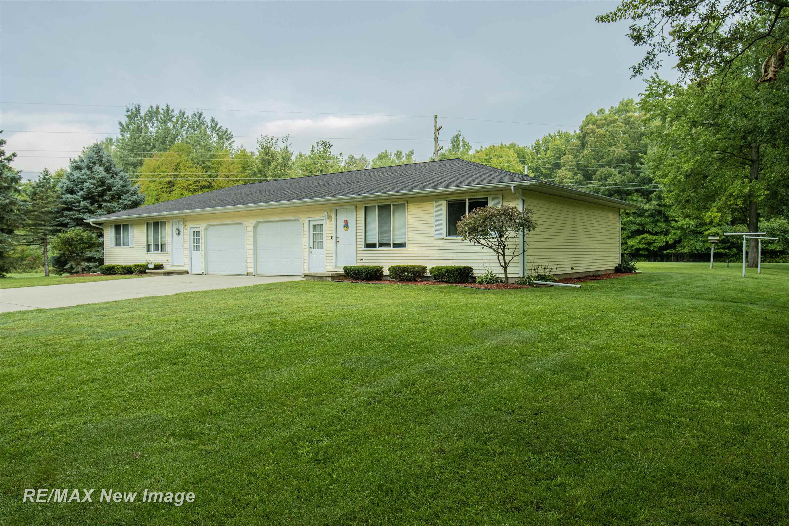 18822 Sharon Road Oakley, MI 48649 - Photo 3 of 31
