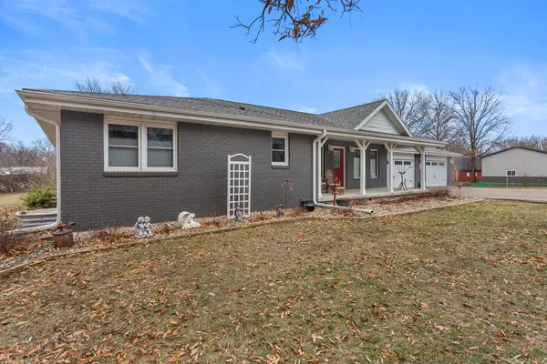 $489,900 | 401 A County Road 2500 North, Mahomet, IL 61853