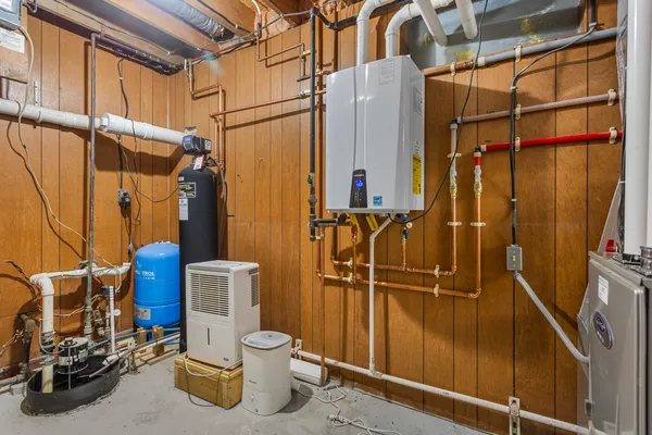 $489,900 | 401 A County Road 2500 North, Mahomet, IL 61853