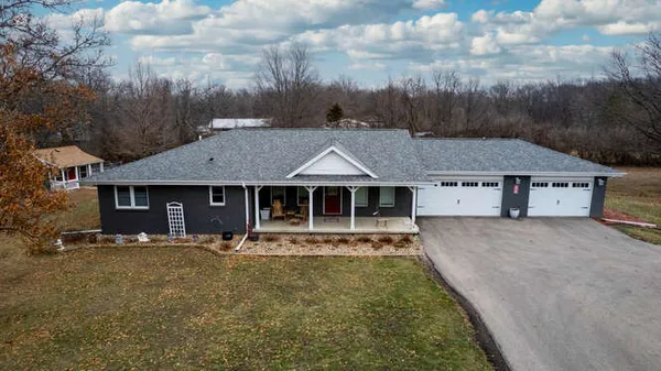 $489,900 | 401 A County Road 2500 North, Mahomet, IL 61853