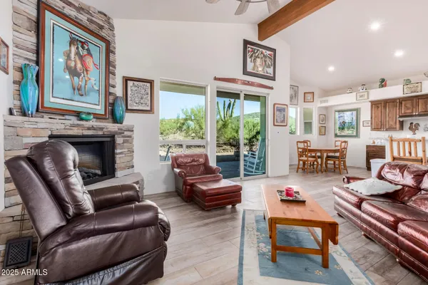 $1,199,000 | 44421 North 18th Street, New River, AZ 85087