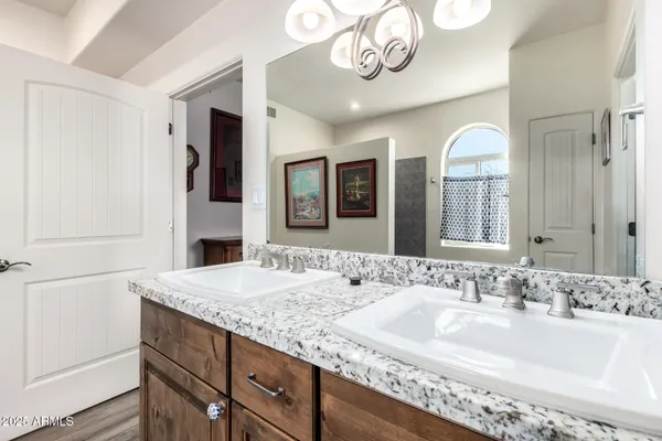 $1,199,000 | 44421 North 18th Street, New River, AZ 85087